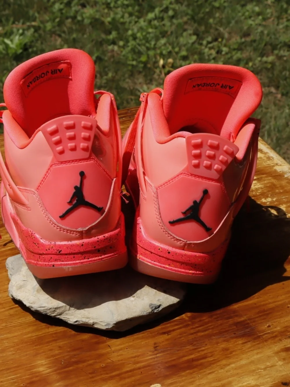 Jordan 4 Retro Hot Punch Pink Shoe W7.5 - Picture 5 of 10